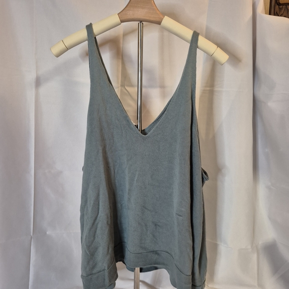 Athleta Blue Tank Top with Deep V-neckline and Relaxed Fit - Picture 3 of 3